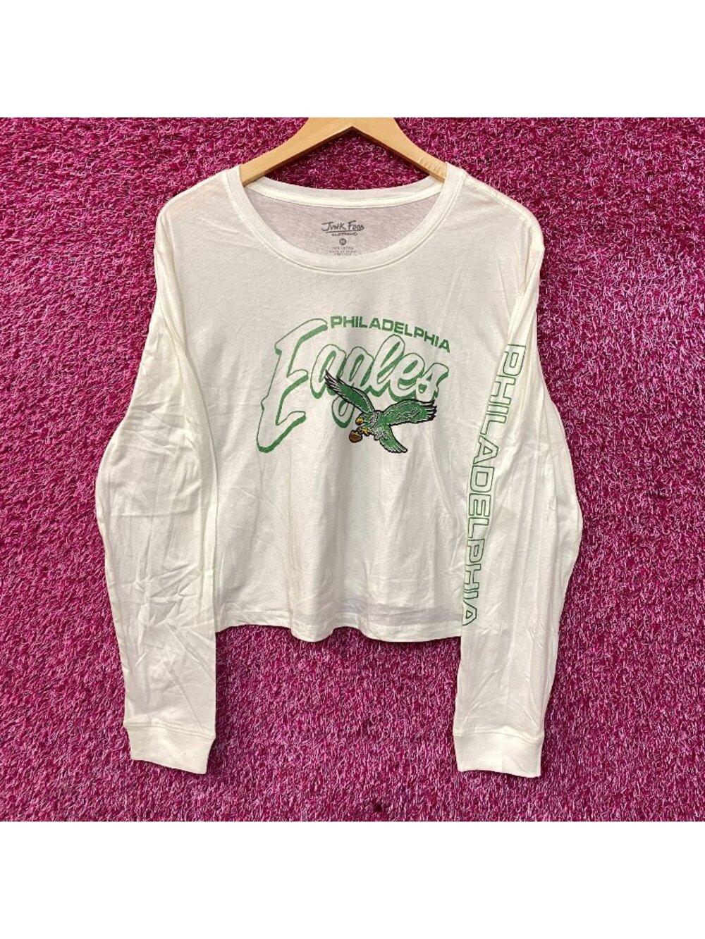 Junk Food Clothing Philadelphia Eagles Touchdown Long Sleeve Cropped T-Shirt